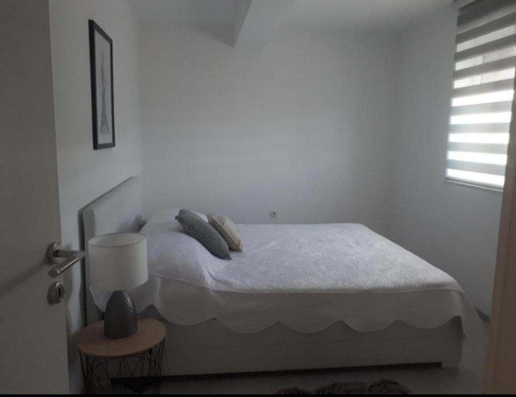 Apartmani Nikola Trogir Bagian luar foto